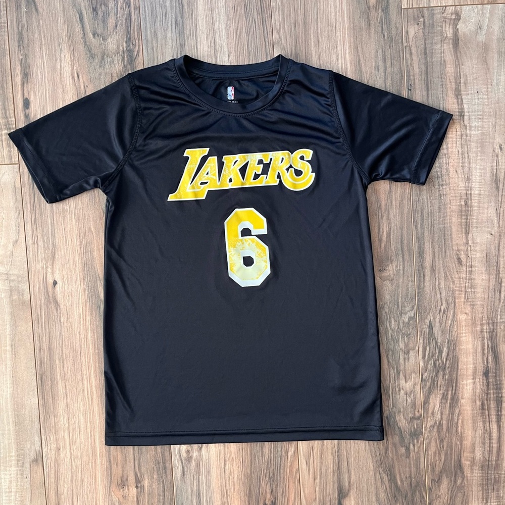LeBron James Los Angeles Lakers Nike Earned Edition Name & Number Kids size